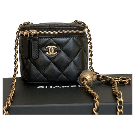 sac pochette chanel|chanel small pouch.